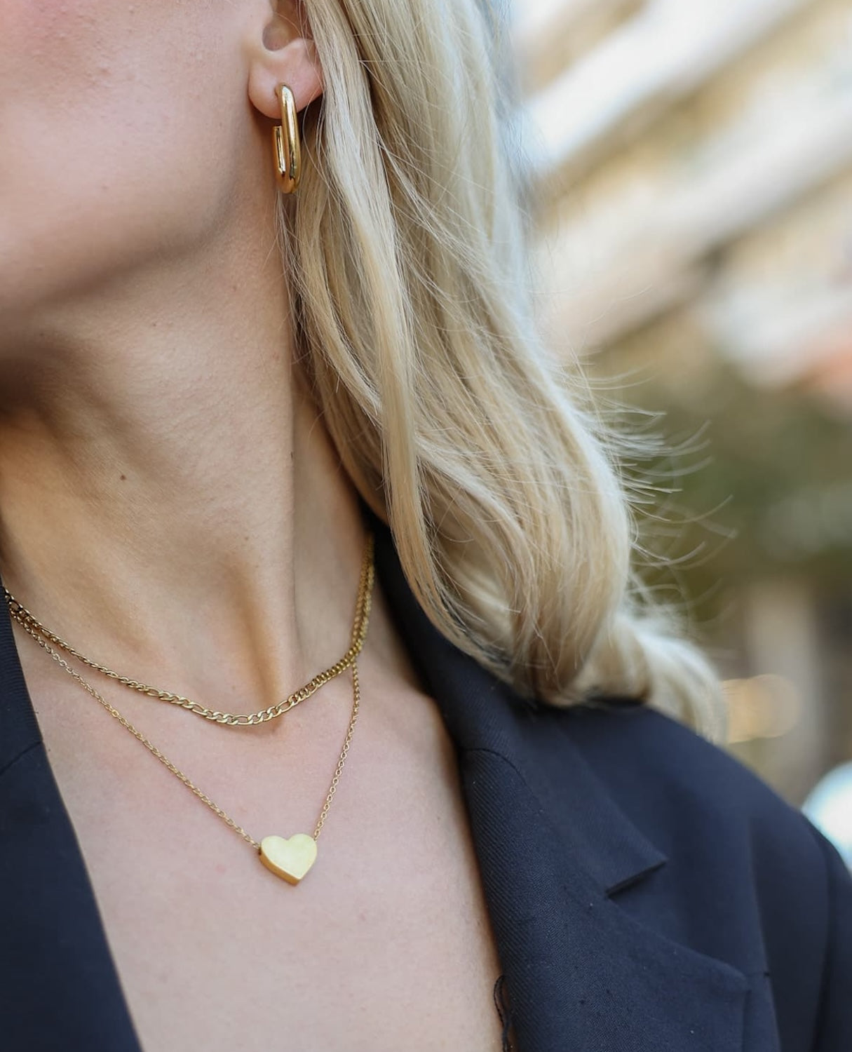 AMOR NECKLACE
