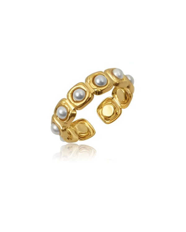 CECILIA RING