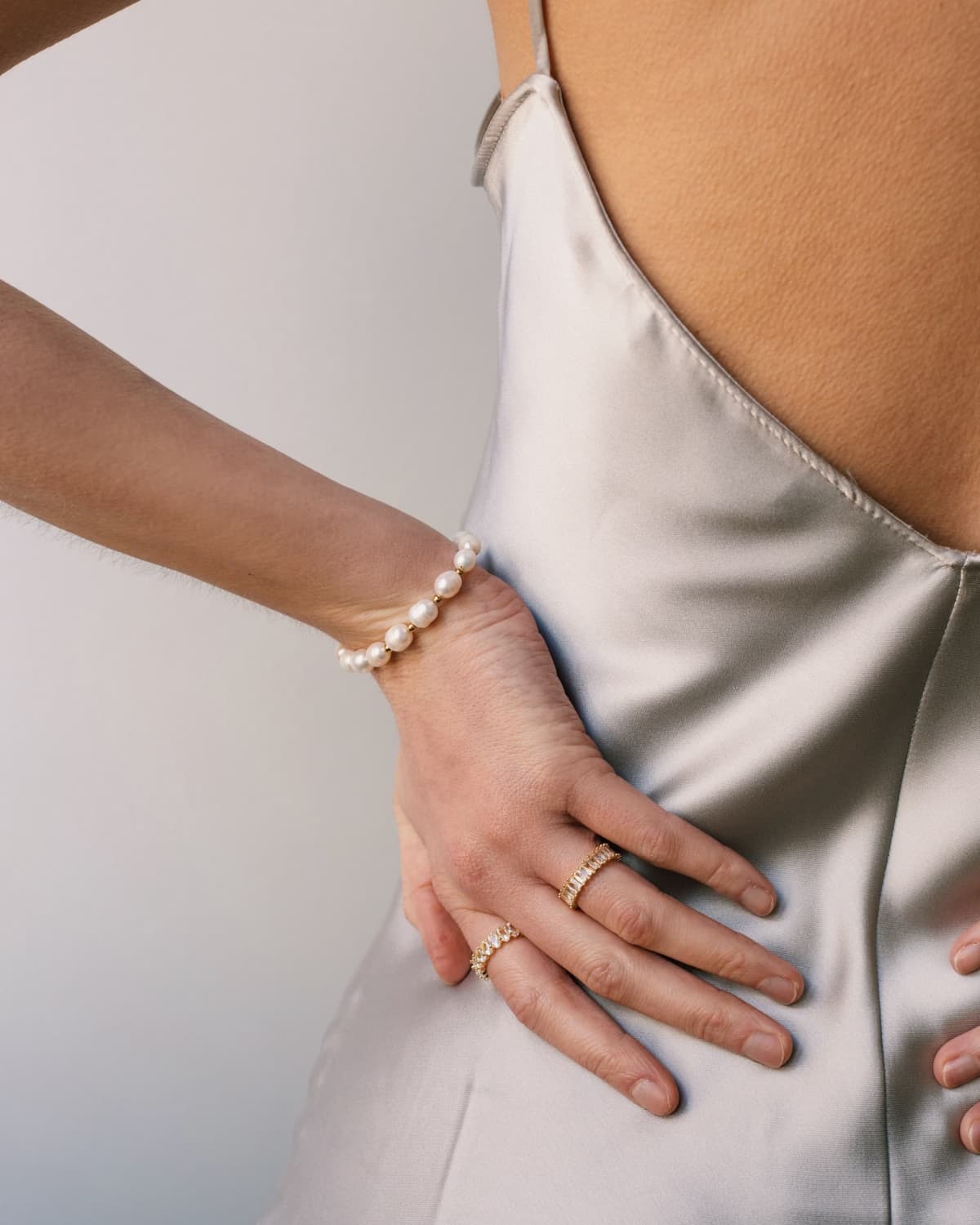 BELLA PEARL BRACELET