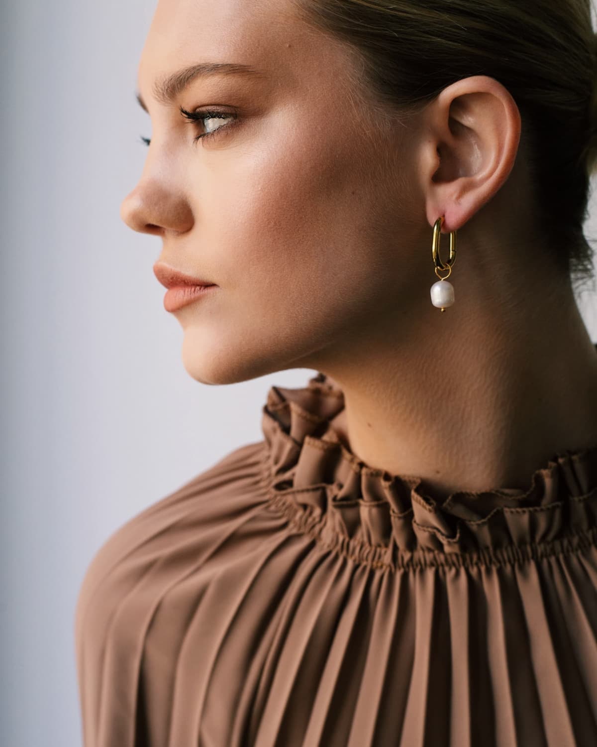 ALESSIA HOOPS